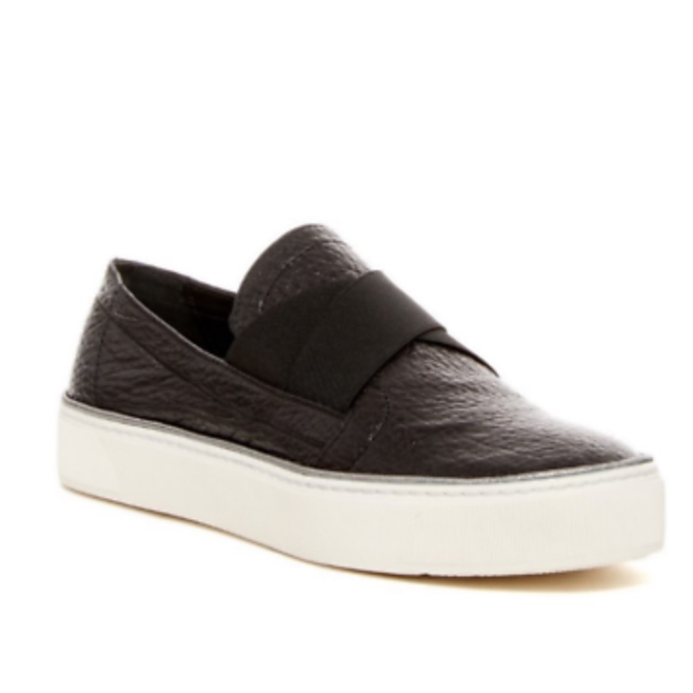 Stuart Weitzman Slip on Leather Sneaker